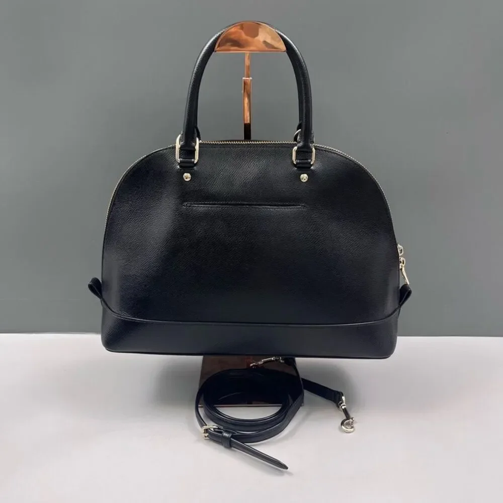 Coach Women Pre-Loved Bag Very Good Condition